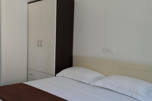 Two-Bedroom Apartment with Terrace and Sea View image 10