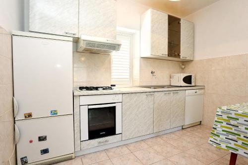 virtuve, Apartments with parking space Zuljana, Peljesac - 252 in Zuljana