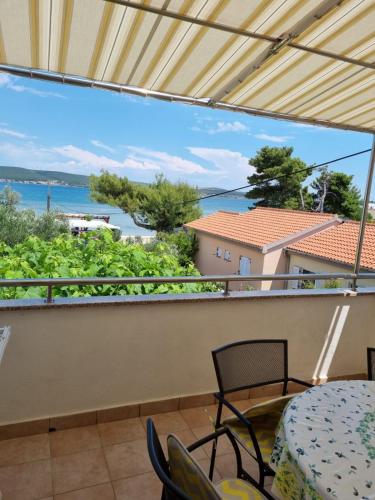 Family friendly seaside apartments Nevidjane Pasman - 325 - image 11