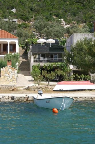  Apartments by the sea Luka Dubrava, Peljesac - 284, Pension in Janjina