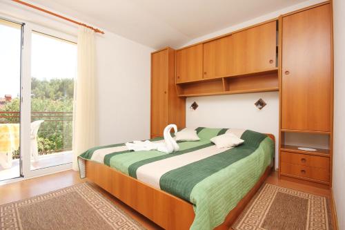 One-Bedroom Apartment with Balcony and Sea View room in Apartments by the sea Orebic Peljesac - 275