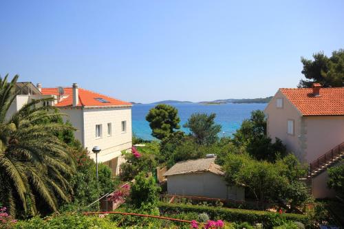 Studio with Balcony and Sea View image 1