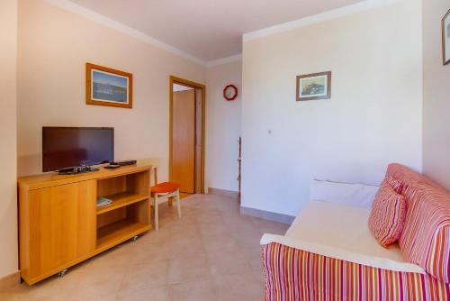 Apartments with a parking space Mali Losinj (Losinj) - 376 - image 11