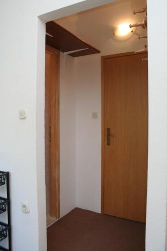 Studio Trpanj 257c - image 6