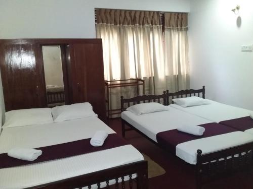 Lazy Bear Best Hostel in Kandy