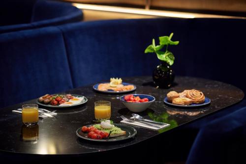 Hotel AMANO Covent Garden - main image