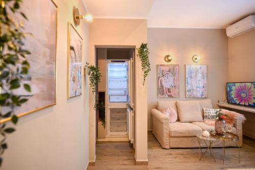 One-Bedroom Apartment image 9