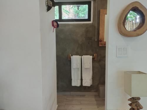 Hostel-Island Paradise, Saboga Lodge and Villa Noelia