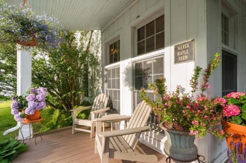 Inn at Silver Maple Farm in East Chatham, USA