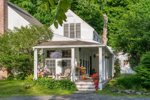 Inn at Silver Maple Farm