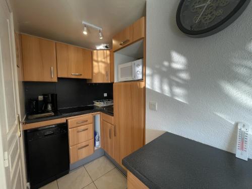 Appartement Granville 2 pièces 2 personnes - FR-1-361-369 - image 13