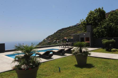 Eden Blue Villa - image 2