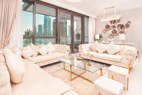 Elite Royal Apartment - Panoramic Full Burj Khalifa, Fountain & Skyline View - ACed direct connection to Dubai Mall - Governor, Dubaj (zdjęcie 2)