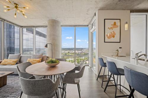 Instalaciones, Placemakr Premier SoBro in Nashville City Center