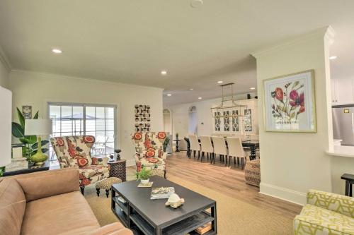 Butterfly Creek Columbus Estate on 3 Acres!