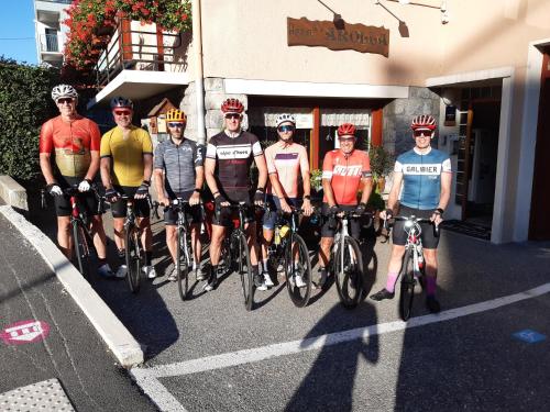 Hôtel Arolla - image 9