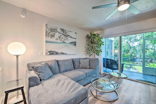 Old Florida Setting with Kayaks and Fishing Poles in Inverness (Florida)