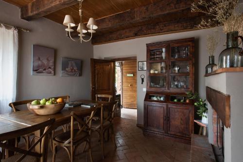 I Ginepri exclusive CountryHouse, 15pax, private pool, Aulla