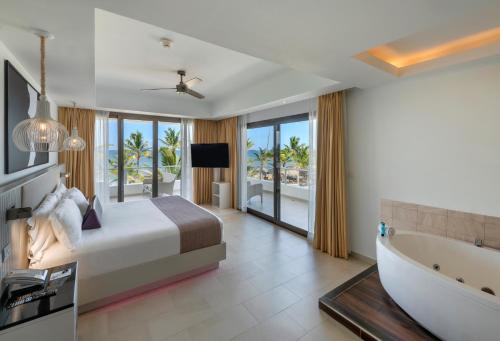Royalton CHIC Punta Cana, An Autograph Collection All-Inclusive Resort & Casino, Adults Only in 푼타 카나