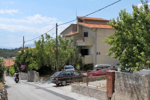  Apartments with a parking space Makarska - 512 in Makarska