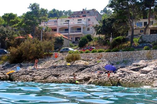  Apartments by the sea Prigradica, Korcula - 544, Pension in Blato