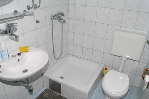 Apartment Podgora 518d - image 4