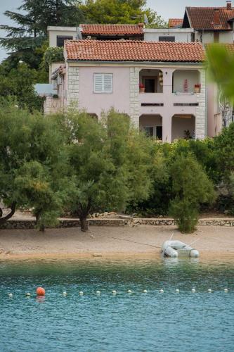  Apartments by the sea Grebastica, Sibenik - 461 in Grebaštica