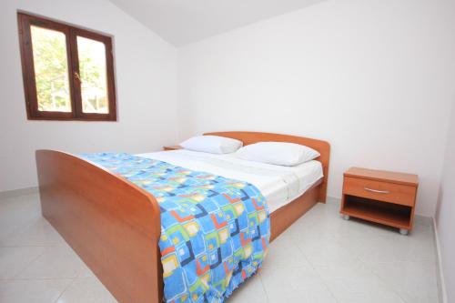 Two-Bedroom Apartment with Terrace and Sea View