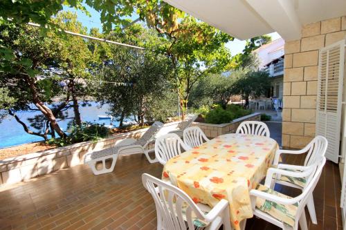 Apartments by the sea Tri Zala Korcula - 556 - image 2