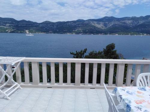 Apartments by the sea Tri Zala Korcula - 556 - image 4