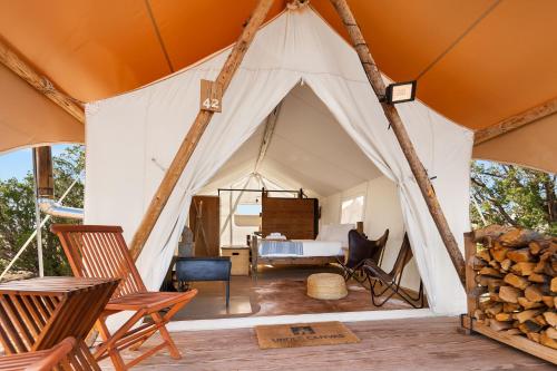 Deluxe Tent with Private Bathroom