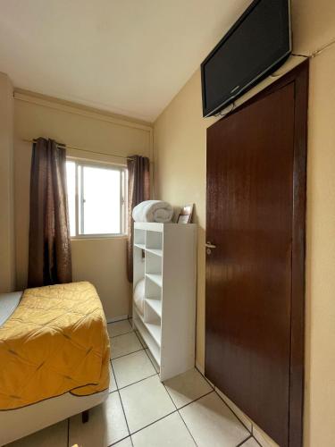 Basic Triple Room image 2