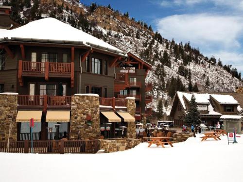 The Ritz-Carlton Aspen Highlands 3 Bedroom Residence Club Condo Free Transfers - image 6