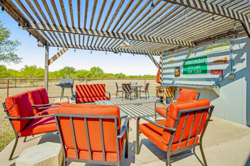 River Rock Cottage in Fredericksburg, USA