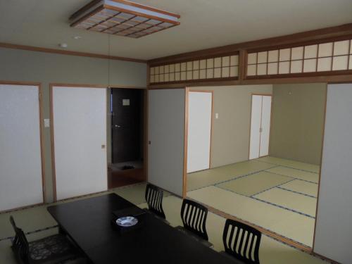 Japanese-Style Connecting Room - Smoking