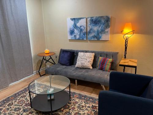 125-#3 Comfy cozy 1BA nearby riverwalk in San Antonio, USA