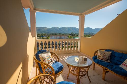 ระเบียง/ชานเรือน, La Maison di Angelo 2 Apartment Zakynthos Island in อาร์กูดิ