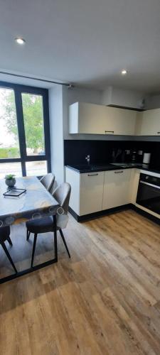 Iekārtas, LES APPARTEMENTS DE LA B in Saint Benoit Des Ondes