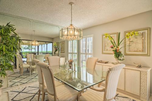 Luxury Sanibel Condo with Ocean View Steps to Beach