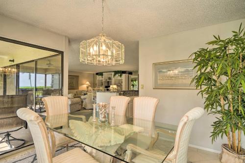 Luxury Sanibel Condo with Ocean View Steps to Beach