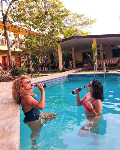 Swimming pool, Casa Inti Guesthouse & Lodge in Managua