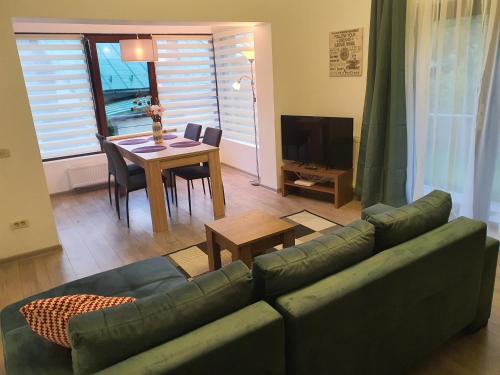 1 double bed, 1 sofa bed