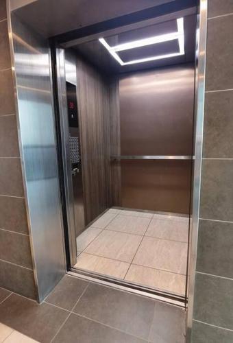 0414 Almas suites Netflix! 100mbps By STAY 0414 Almas suites Netflix! 100mbps By STAY