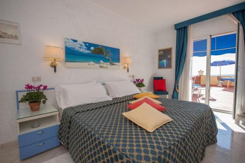 1 double bed