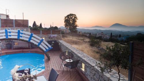 Villa Gogo offers privacy and pool