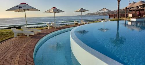 Beach Club Self Catering Apartments - George
