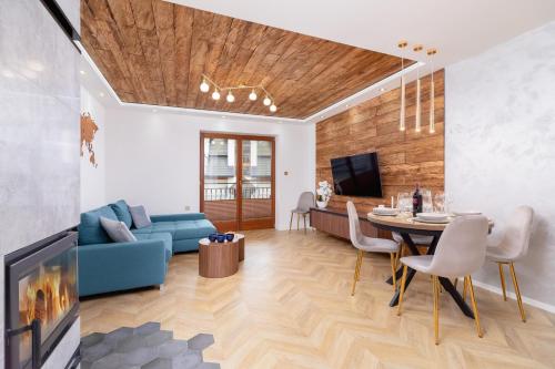 ザコパネ Premium Apartments Salwatorianska Mountain View Zakopane by Renters Prestige 4つ星 ゲストハウス 外観