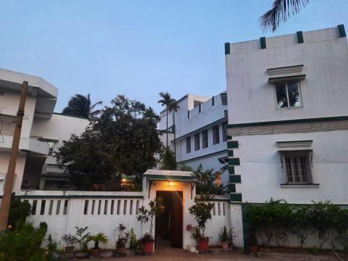 Z Hotel in Penthakata