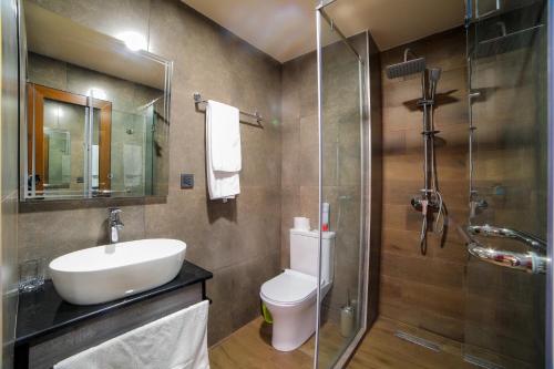 Elysium Gallery Boutique Hotel