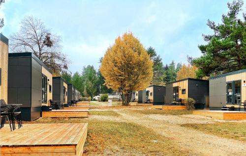 One-Bedroom Holiday Home